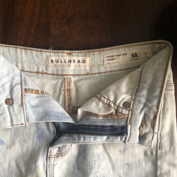 Super High Rise Shorty - Picture 3 of 3